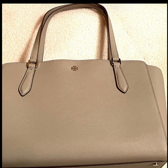 Authentic Tory Burch Bag - Picture 2 of 6